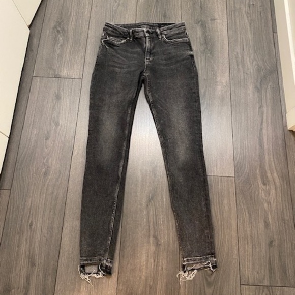 All Saints Denim - All Saints Mast Faded Black Raw Step Hem Skinny Jeans Size 28